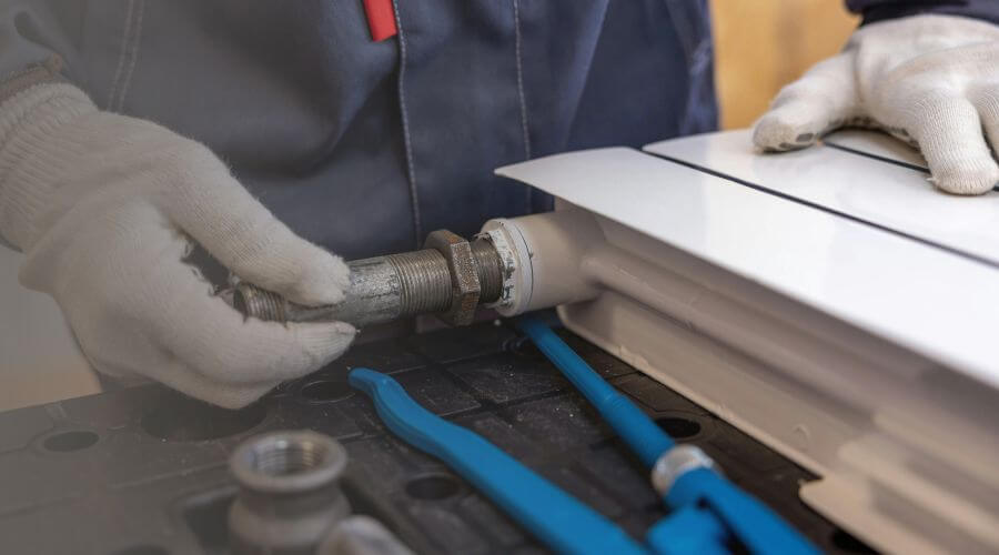 Professional emergency plumbing services in Mekinock, ND